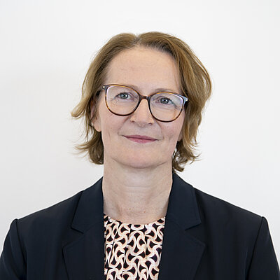 Dr. rer. soc. oec. Ingrid Zechmeister-Koss, MA